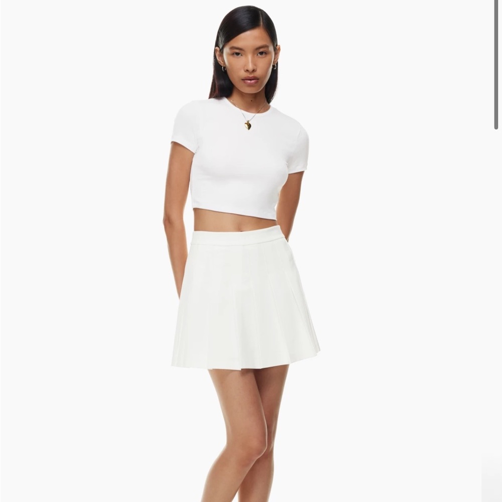 Sunday Best
Olive Mini 15" Skirt